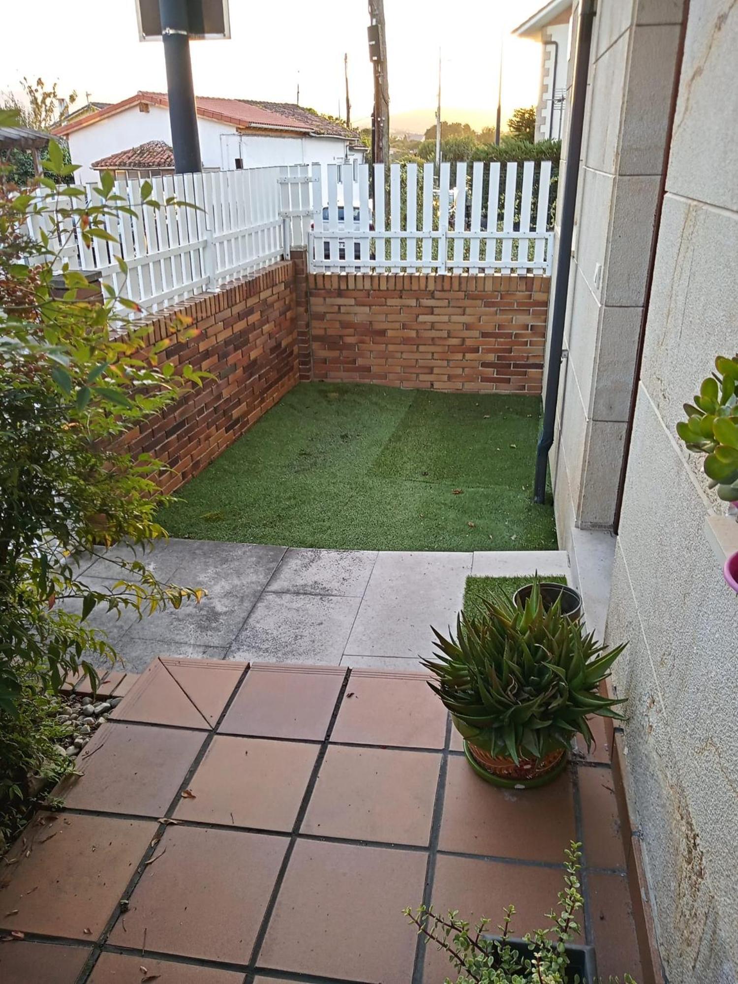 Azalea Residencial Apartment Torrelavega Exterior photo