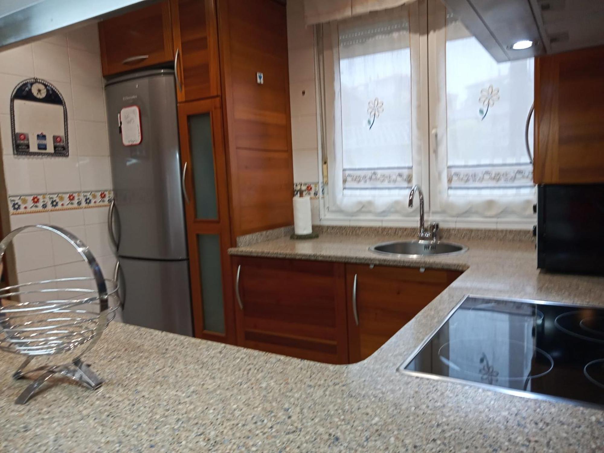 Azalea Residencial Apartment Torrelavega Exterior photo